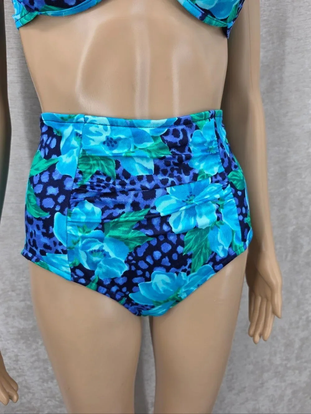 Vintage Blue Floral Underwire High-Waist Bikini Swimsuit